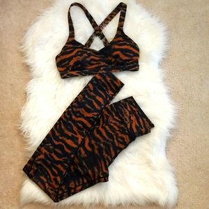 The upside leggings and bra set